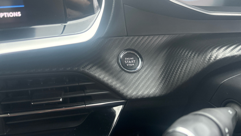 Peugeot 208 1.2 PureTech 100 Allure Premium 5dr Petrol Hatchback